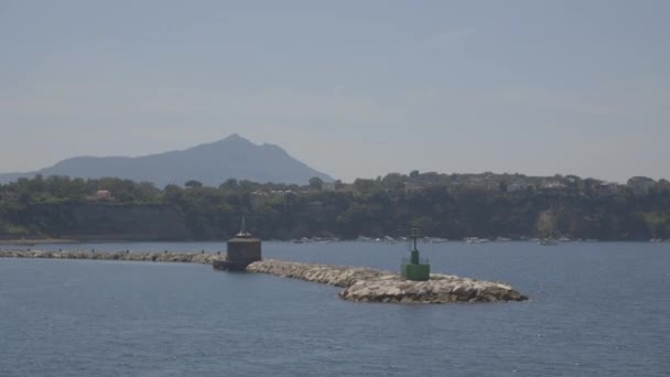 Gyönyörű táj, a pier — Stock videók