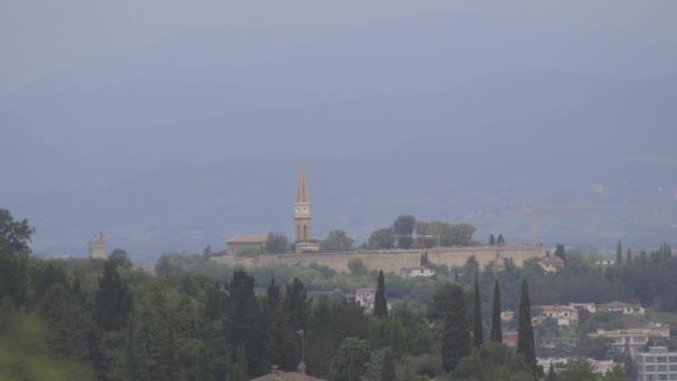 Vista panorámica de la pequeña ciudad de Arezzo — Vídeos de Stock