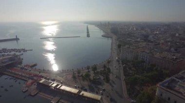 Bari şehir ve waterfront, İtalya