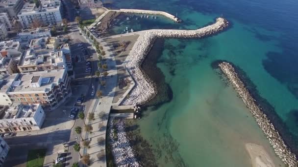 Mola di Bari cidade e beira-mar — Vídeo de Stock