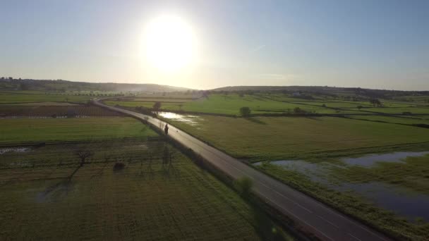 Estrada ao nascer do sol fantástico — Vídeo de Stock