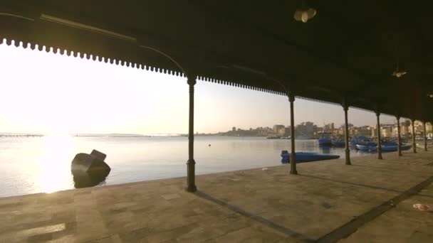 在塔兰托，意大利港口 — 图库视频影像