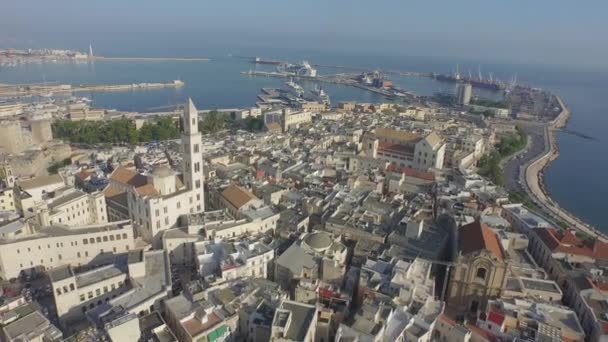 Bari stad en waterfront, Italië — Stockvideo
