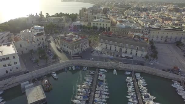 Flygfoto Över Trani Hamnstaden Apulien Södra Italien Vid Adriatiska Havet — Stockvideo