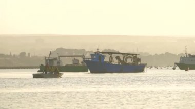 bağlantı noktası Taranto, İtalya