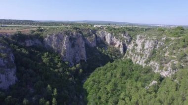 Hava görünümünü gorge in Gravina Di Puglia, İtalya