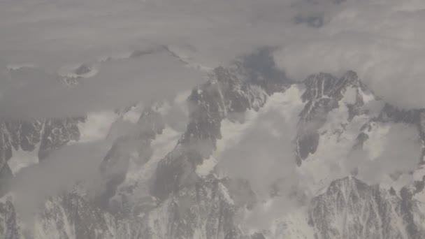 Italiaanse Alpen Gezien Vanuit Vliegtuig Luchtfoto — Stockvideo
