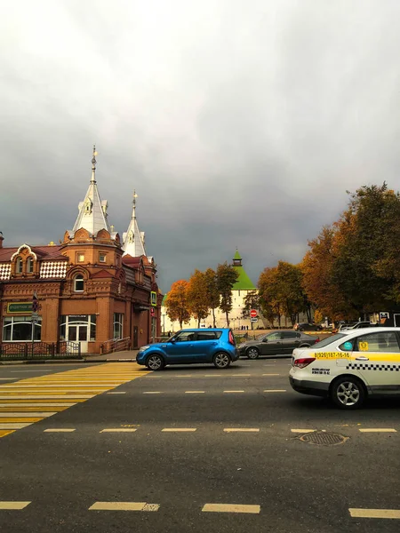 REGIONE MOSCA, SERGIEV POSAD, RUSSIA - OTTOBRE 2019: Architettura della Trinità Sergio Lavra. Sergiyev Posad, Russia. Punto di riferimento popolare. Patrimonio Mondiale UNESCO . — Foto Stock