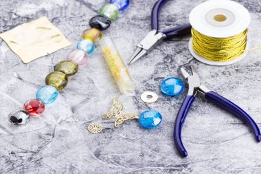 Kuyumculuk ve işlem boncuk