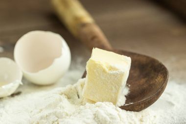 hamur için malzemeler