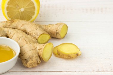 Zencefil limon ve bal ile