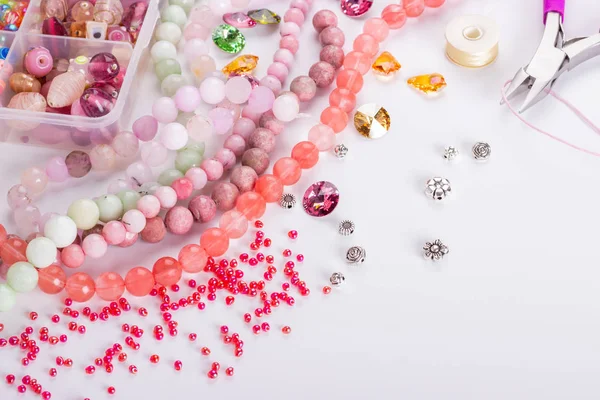 Rose cherry pink quartz beads — Stock Photo, Image