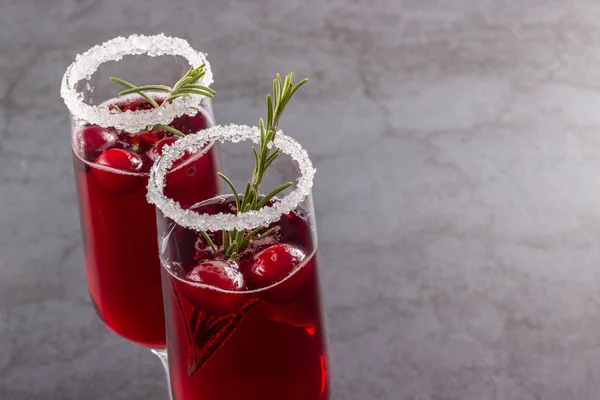 Christmas cranberry drink cocktail — Stock Photo, Image