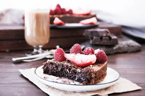 Brownies dengan raspberry — Stok Foto