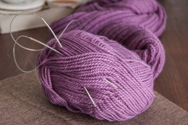 Örgü. Örgü iğne ve iplik