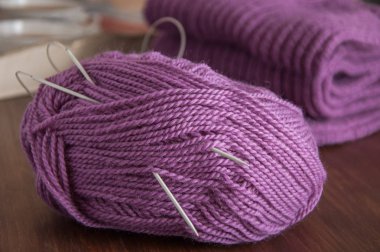 Örgü. Örgü iğne ve iplik