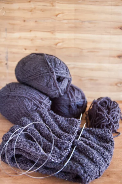 kanca ve örgü iplik kroşe