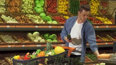 Adam iliği süpermarkette seçer