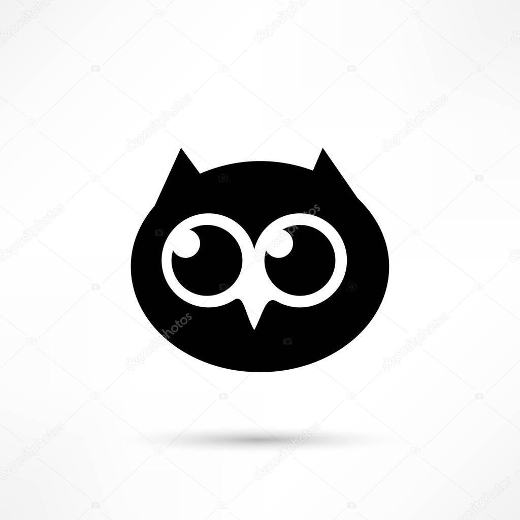 Simple owl icon design in flat style
