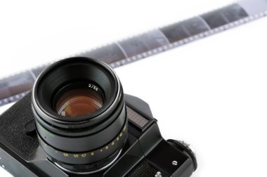 Klasik el ile Slr fotoğraf makinesi ile film