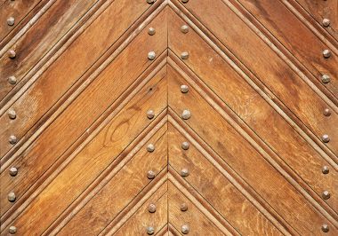 ahşap kapı parçası