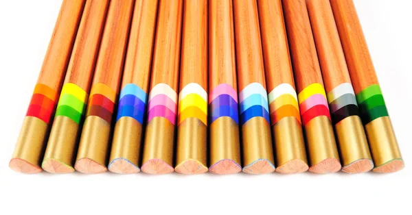 Набор разноцветных карандашей — стоковое фото