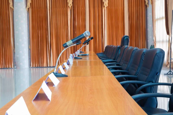 Desk or Table and Luxury Chair in Meeting Room — Stock Photo, Image