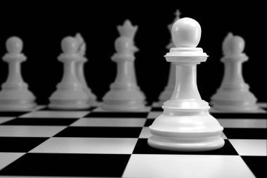 Beyaz satranç satranç tahtası üzerinde kapat