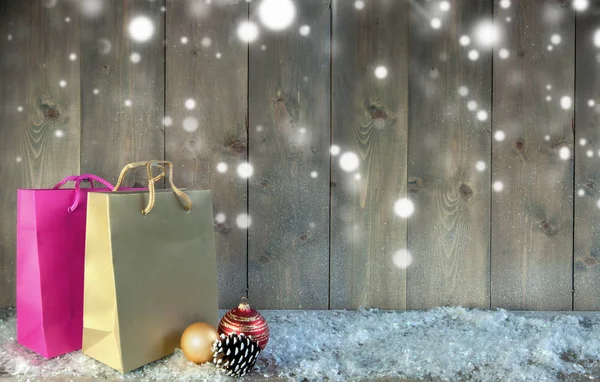 Christmas shopping bags — Stockfoto