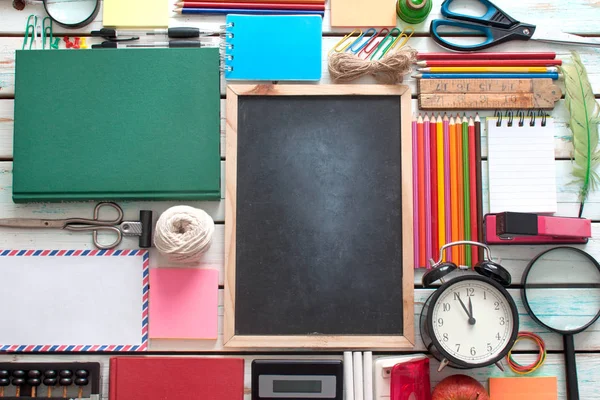 Educación escolar objetos de fondo —  Fotos de Stock