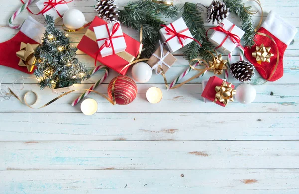 Kerstgeschenken en decoraties — Stockfoto