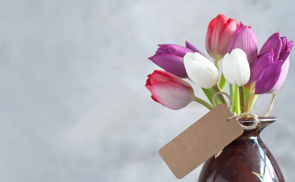 Gift flowers — Stock Photo, Image