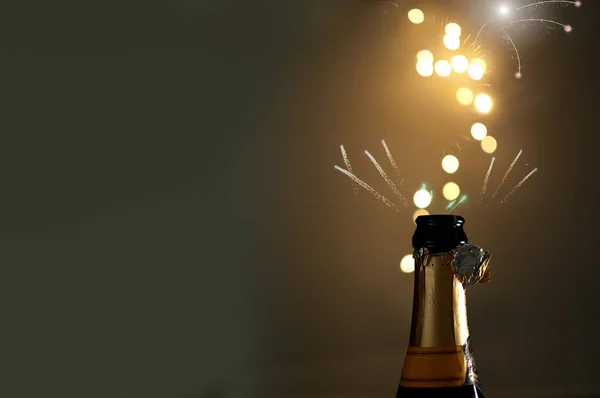 Champagne-openende lichten — Stockfoto