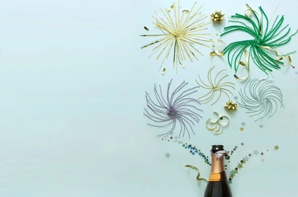 Фейерверк с шампанским — стоковое фото