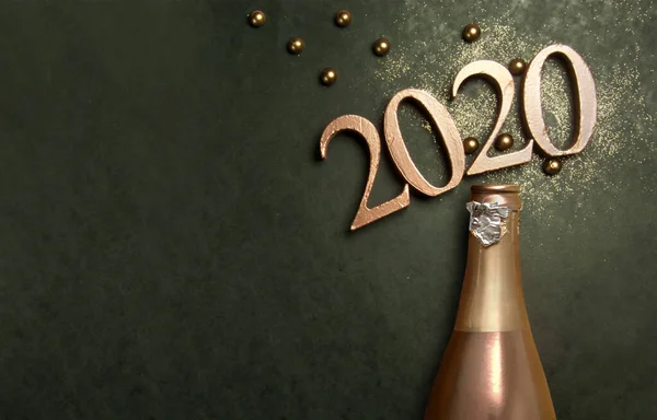 2020 gold champagne opening — Stock Photo, Image