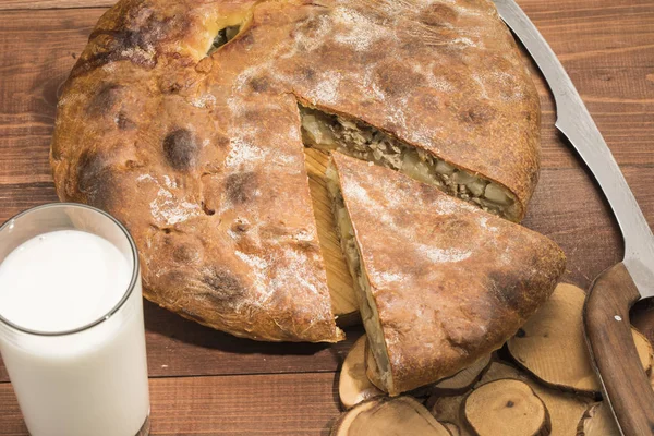 Rustik sıcak pasta doldurma ile