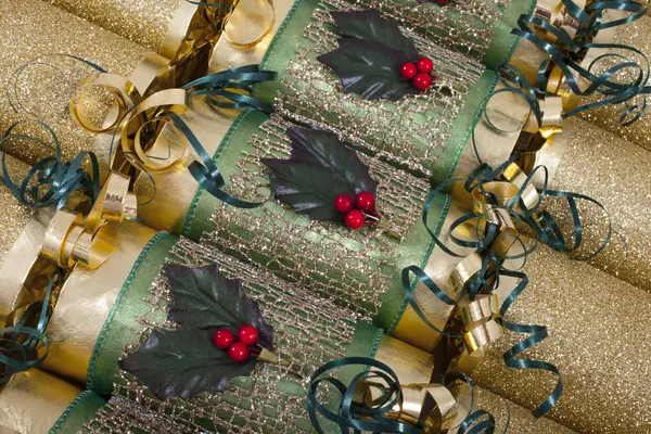 Traditionella Christmas Crackers — Stockfoto