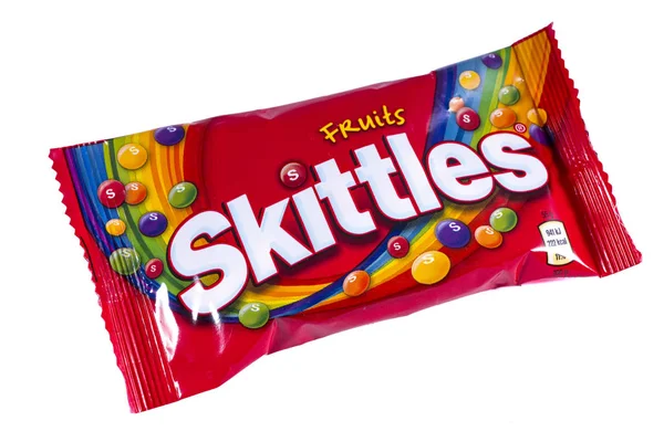 Packet frukt Skittles — Stockfoto