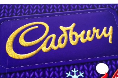 Cadbury Logo yakın çekim