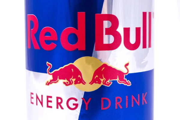 Red bull enerji içeceği — Stok fotoğraf