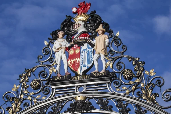 Portões do Parque do Castelo de Colchester — Fotografia de Stock