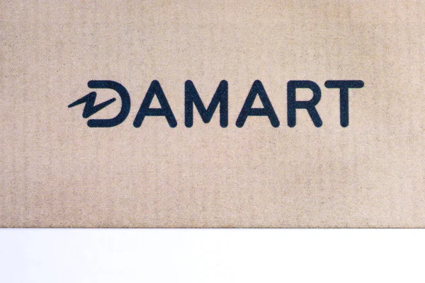 Logotipo de Damart en un folleto — Foto de Stock