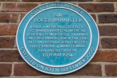 Kilburn efendim Roger Bannister plaket