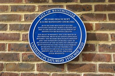 Richard Beachcroft ve Lord Randolph Churchill plak