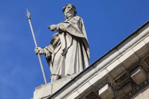 St. Matthias Sculpture on the Southern Facade of St. Pauls Cathe — Stock Photo, Image