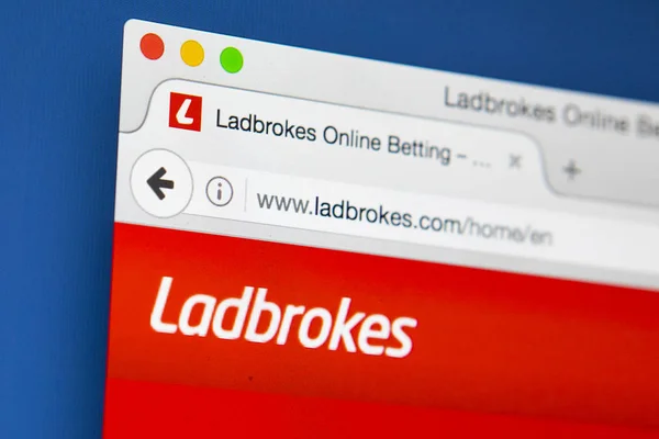 Ladbrokes の賭けるウェブサイト — ストック写真