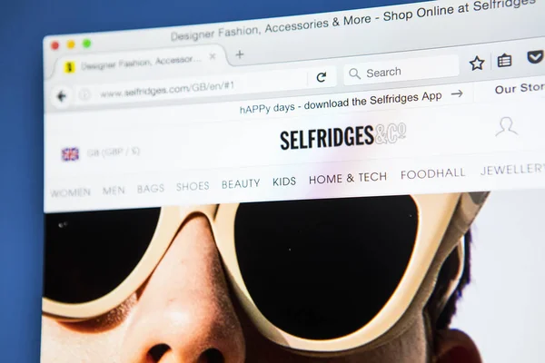 Selfridges offizielle Webseite — Stockfoto