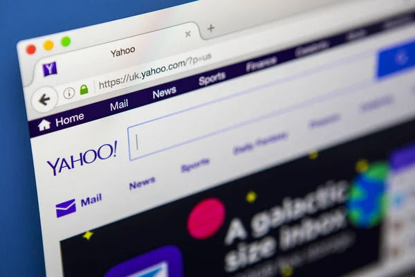 Yahoo Official Website — Stock Photo, Image