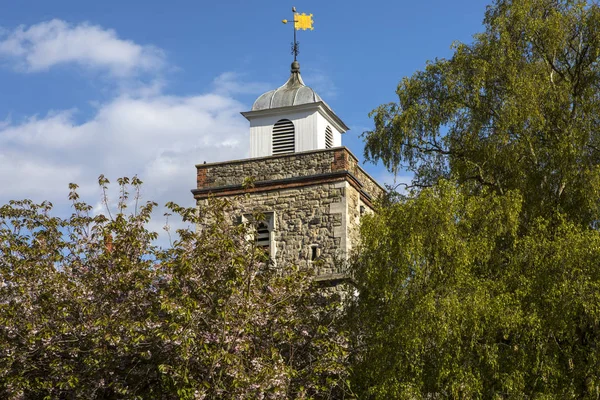 St. Nicholas kyrkan i Rochester, Storbritannien — Stockfoto