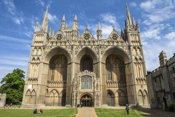 Peterborough Cathedral in the UK — Stock Photo, Image